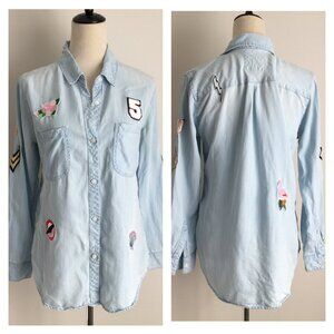 RAILS Womens sz Medium Light Vintage Wash CARTER Patches Applique Chambray Shirt